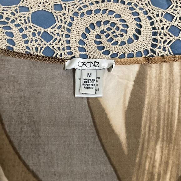 Cache Tops & Pants Bundle - Picture 7 of 14